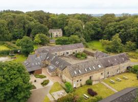 Beech Cottage - Spacious Cottage with Pool Near Coastal Trails，位于Haverfordwest的酒店