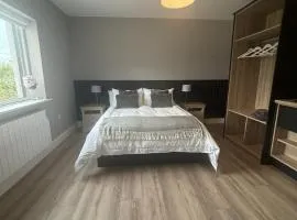 Independent Room Only - Listowel