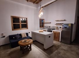 Casa Pelícano -suite albatros-，位于蒙塔尼塔的酒店