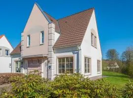 Restyled holiday home with sauna, in a holiday park at 20 km from Nordhorn