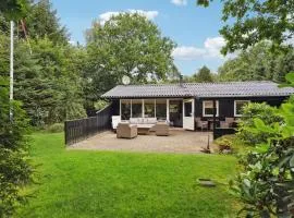 Amazing Home In Ansager With Wifi