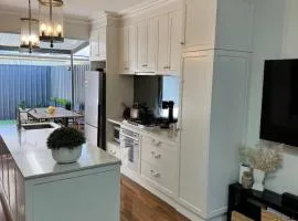 Beautifully renovated maisonette