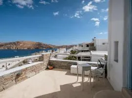 Seaspray House , Livadi Serifos