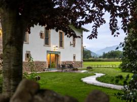 Hotel Casa Luca de Tena，位于Sopeña的酒店
