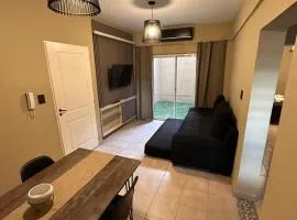 Apartamento Céntrico para 4 personas con Patio