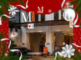 M Village Hotel Tao Đàn Park，位于胡志明市第三区的酒店