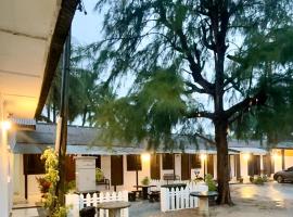 Andiana Beach & Resort, Bachok - Seaview & Swimming Pool，位于巴佐的酒店