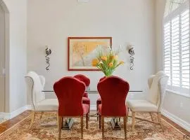 Cheerful 4 bedrooms 3 bath pool in a quiet neighborhood