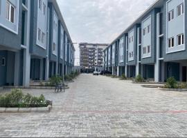 Beach View One Bedroom Shortlet Apartment Lekki Lagos，位于拉各斯的酒店