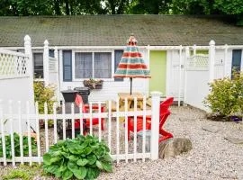 Cottage 3 - Pet Friendly - 1 Bedroom / 1 Bath