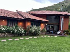 Hermosa casa de campo en Lamay -Calca，位于库斯科的酒店