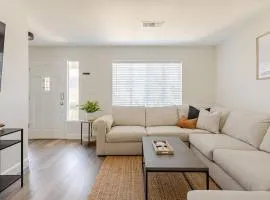 Leucadia's Beach House w Game Room