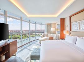 Hilton Cairo Nile Maadi，位于开罗的酒店