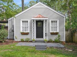 Cloverdale Cottage，位于蒙哥马利的乡村别墅