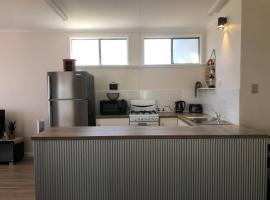 Heart of The Farm Country Cottage in Tallarook，位于Tallarook的酒店