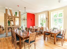 Restaurant & Pension Eshramo，位于巴特的酒店