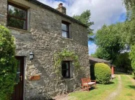 1 Swollowholm Cottage