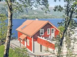 4 Bedroom Beautiful Home In Vaksdal