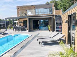 Beautiful Home In Brevik With Sauna，位于Brevik的酒店