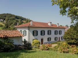 Maison Gamboia, chambres d'hôtes au calme avec jardin，位于阿斯帕朗的酒店