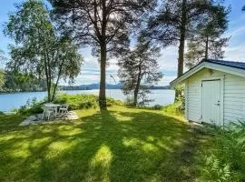 4 Bedroom Beach Front Home In Skodje