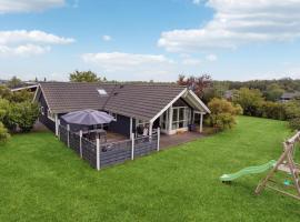 Four-Bedroom Holiday Home In Sydals，位于Neder Lysabild的酒店