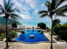 Supalai Scenic Bay Hotel Phuket普吉岛素帕莱风景湾酒店，位于普吉镇的酒店