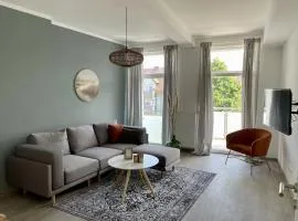 discovAIR - Modern und sehr zentral, INKLUSIVE Parkplatz, bis zu 2 Schlafzimmer & Balkon