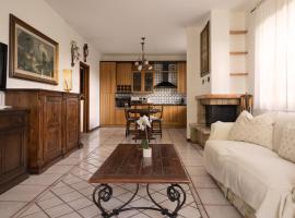 Appartamento in villa "Casa Adele"，位于Cenate Sotto的酒店