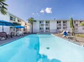 西雅图西塔科马国际机场南汽车旅馆