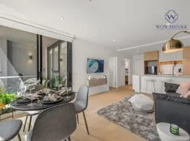 WOW Self-Contained Apartment on Hall