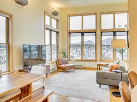 Custom Harborside Loft In the Heart of Ketchikan