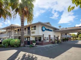 Best Western Shadow Inn，位于伍德兰的酒店