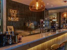 贝斯特韦斯特艾丽卡大酒店，位于卢德维卡的酒店