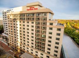 Hilton Garden Inn Bethesda Downtown，位于贝塞斯达的酒店
