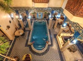 普卡摩洛哥传统庭院住宅