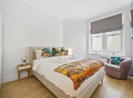 Charming Studio Next to Leicester Sq