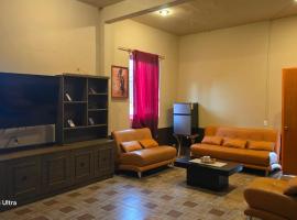 hotel alameda Maravatío，位于Maravatío的酒店