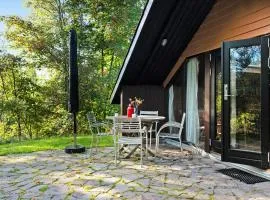 Charming Older Holiday Home With Private Wilderness Hot Tub On Scenic Helgenæs