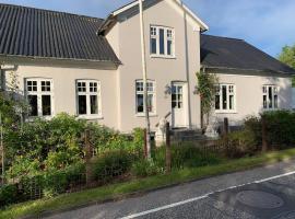 Hedensted bed and breakfast，位于Løsning的酒店