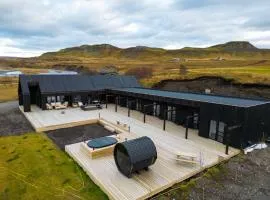 Luxury private villa - Stuðlastrengur