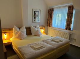 Attikos Hotel & Restaurant，位于Lengenfeld的酒店