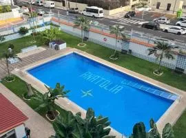 Playa Jardín Bus terminal Pool