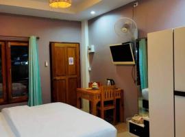 Mgrand Hotel，位于Ban Non Sombun的酒店