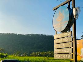 Captain's Cove Home Stay，位于苏丹巴特利的宠物友好酒店
