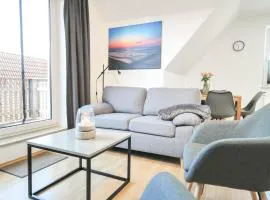 HAUSTIERFREI - Ferienwohnung Meerfarbig Zingst - GLASFASER -Balkon - Parkplatz - Fahrradschuppen - zentral&ruhig - E-Ladesäule - Waschtrockner - Nichtraucher - allergikerfreundlich