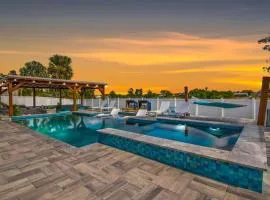 Tranquil Retreat heated pool, spa, & pool table