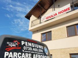 Giulia Home，位于Dezmir的酒店