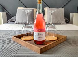 ESCAPADAS ROMÁNTICAS Gavira Apartamento，位于罗塔的酒店