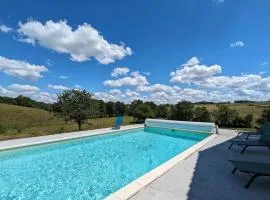 Maison spacieuse avec piscine privée, climatisation, Wi-Fi, animaux acceptés et parking - FR-1-653-268